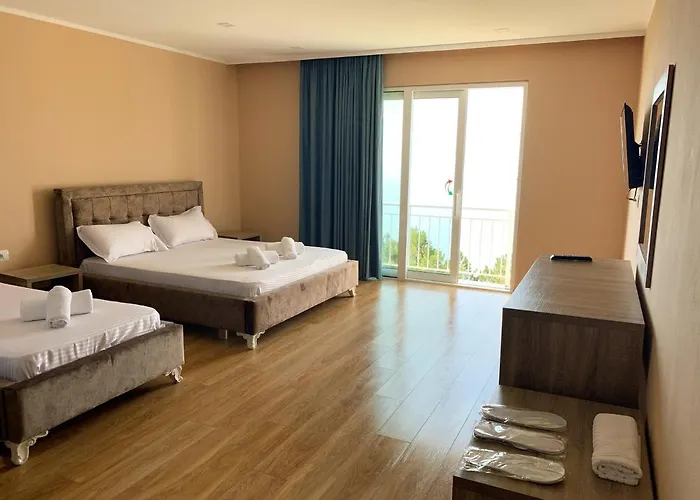 Keshtjella Llogara Hotell *